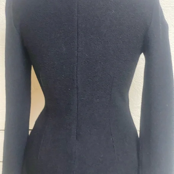 St. John Black Long Sleeve Dress with Brooch - Picture 4 of 7